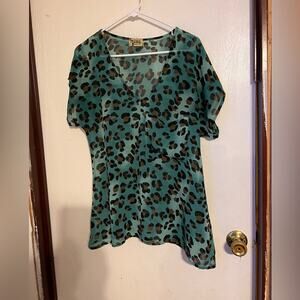 Show me your mumu teal animal print sheet top size s